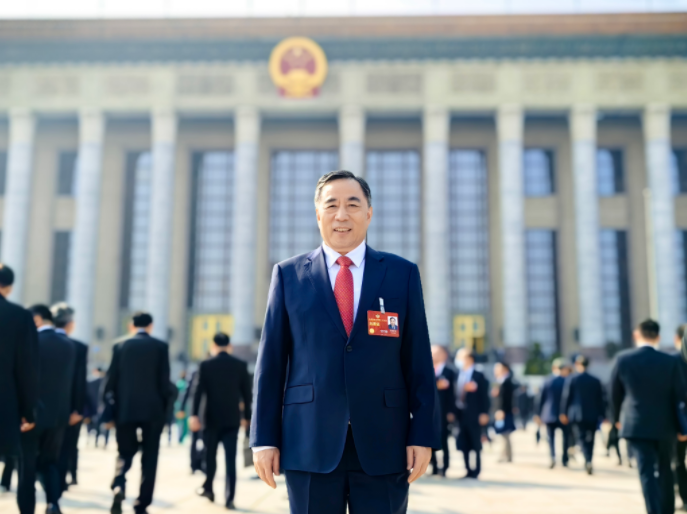 全國政協(xié)委員、中國能源建設(shè)集團(tuán)黨委書記、董事長宋海良  圖片來源：中國能建