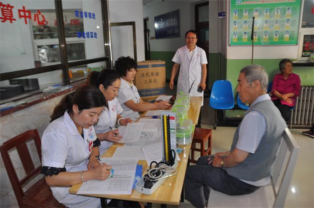 星火機床職工醫院為職工居民送來健康大禮包