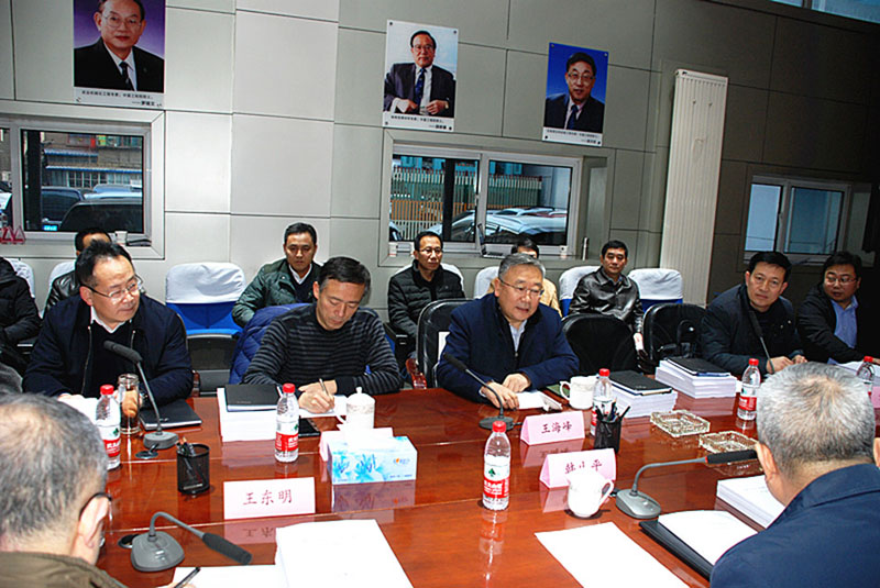 一項國際領先 三項國際先進 一項國內先進——星火機床公司5種產品在省級新產品備案評審中贏得滿堂彩