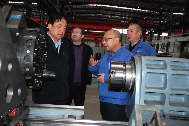 國家外管局甘肅分局領導來星火機床公司調研