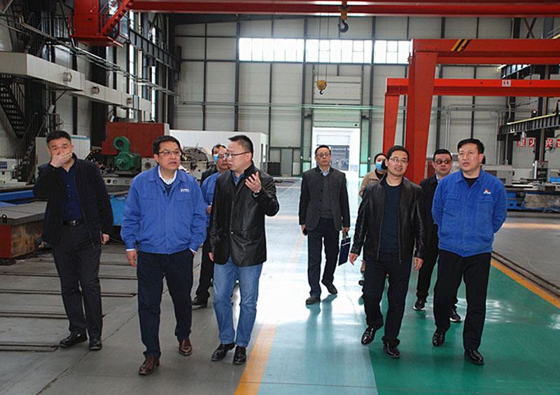 甘肅省工信廳徐亞綱來星火機床公司調研 甘肅省工信廳徐亞綱來星火機床公司調研