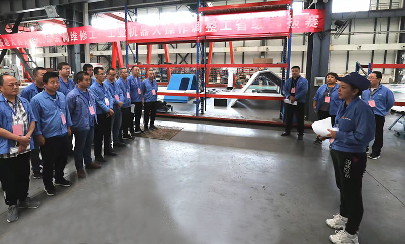 第七屆全國職工職業技能大賽甘肅省選拔賽在星火機床公司舉行 第七屆全國職工職業技能大賽甘肅省選拔賽在星火機床公司舉行