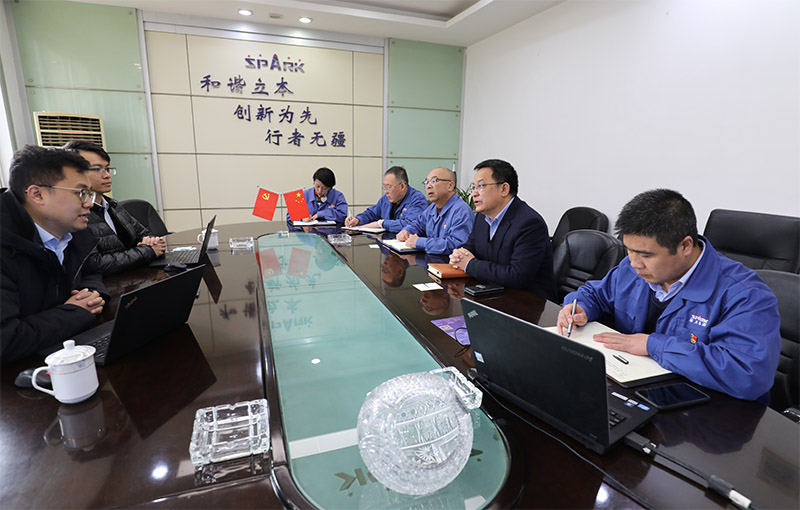 中信證券馬博飛一行蒞臨星火機(jī)床公司考察交流 中信證券馬博飛一行蒞臨星火機(jī)床公司考察交流