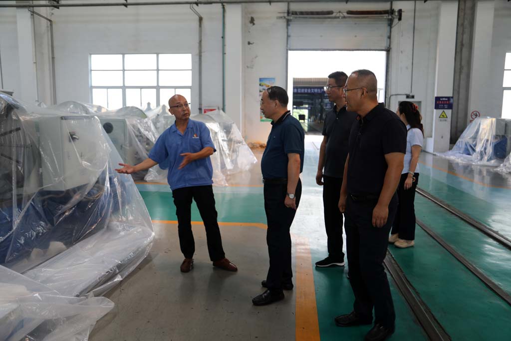 甘肅省國(guó)投領(lǐng)導(dǎo)王永生一行來星火機(jī)床公司調(diào)研