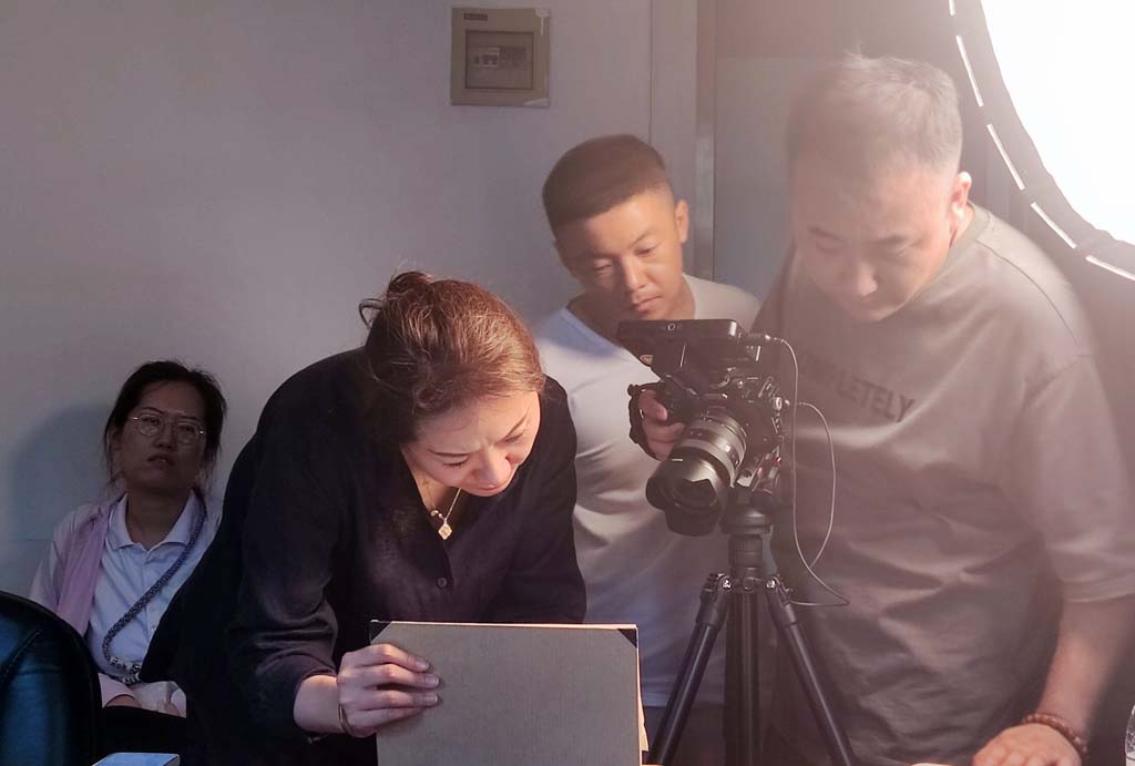 紀(jì)念三線建設(shè)60周年 弘揚(yáng)偉大三線精神 遼寧電視臺(tái)記者來星火公司采訪