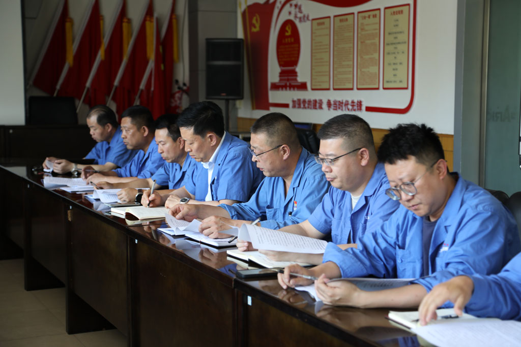 9806b97353f92b1b92f60fe3b4136244 9806b97353f92b1b92f60fe3b4136244