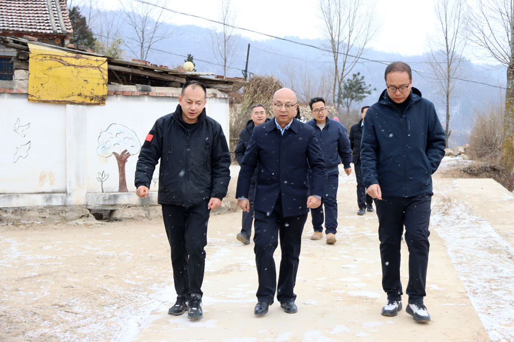 星火數(shù)控在幫扶村開展節(jié)前走訪慰問活動